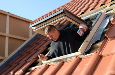 Pose de fenêtres de toit Velux au Thour